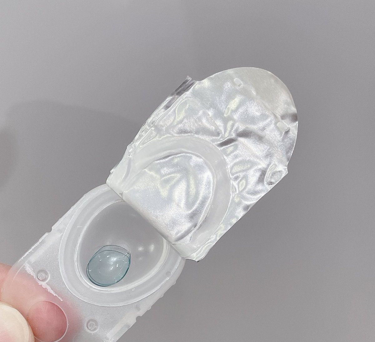 ChingKamonnuch's tweet image. Contact lens ที่ใช้แล้ว สามารถบริจาคเป็นขยะกำพร้า เพื่อทำเชื้อเพลิงได้ค่ะ

เพื่อสุขอนามัยที่ดี 

ควรใส่คืนในpackage เดิมที่ตากแห้ง 
แล้วปิดฟอยด์ 
ใส่รวมกันในถุงซิป

ส่งได้ที่  N15 technology
700/754 ม.1 ต.พานทอง
อ.พานทอง จ.ชลบุรี
20160
คุณสมบูรณ์ 0638342494