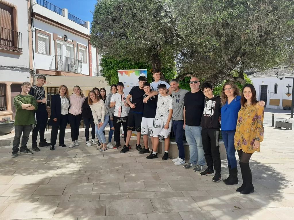 El 11 de abril, los estudiantes participantes en el programa del IES Almensilla tuvieron la oportunidad de involucrarse directamente en la política local de su municipio. En el salón de plenos del ayuntamiento

¡Excelente trabajo, chicos y chicas! buff.ly/4dg4MDf