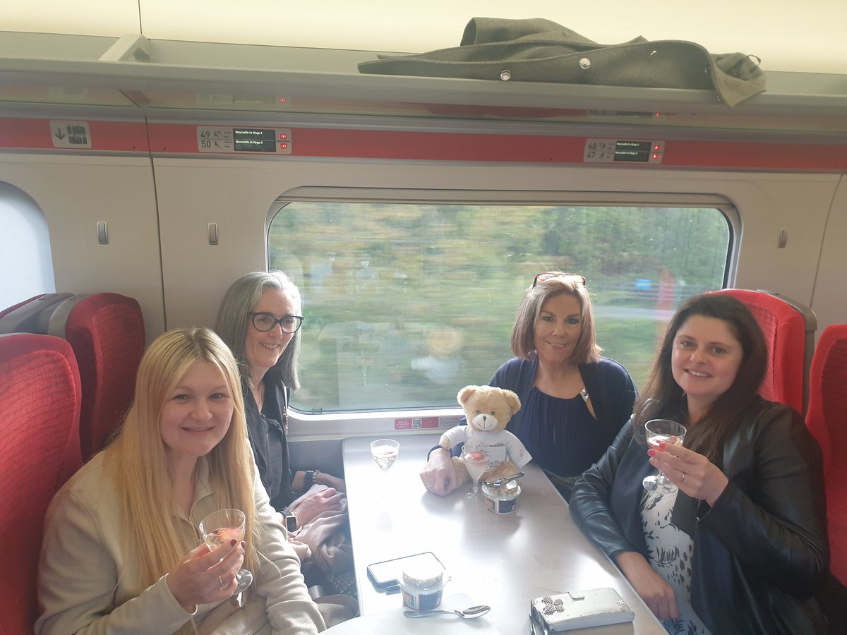 juliederbyNU's tweet photo. @NUNursMWHealth @NurseDomSimpson @NursingTimes See you in London @NurseDomSimpson we arev on our way. Go Sarah Annesley for nurse educator of the year. Alfie here too xx https://t.co/KH2FLK8Nmp