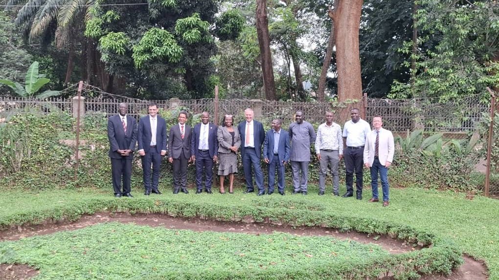 #agriculture #research @Makerere based @ruforumsec yesterday signed an #MoU with @Cirad, the French agricultural research for development organisation, aimed at strengthening research collaborations to foster innovations responsive to the needs of small-holder farmers.