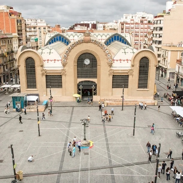 🥰 Dissabte, dia de passejar Rambla Nova amunt fins al balcó del Mediterrani i aturar-se al Mercat Central de #Tarragona, un edifici modernista únic, cor gastronòmic de la ciutat! 📸 dashenka349, globetrottergem, eugenia_arnavat, @tarragonamercat @tgnturisme #CostaDaurada