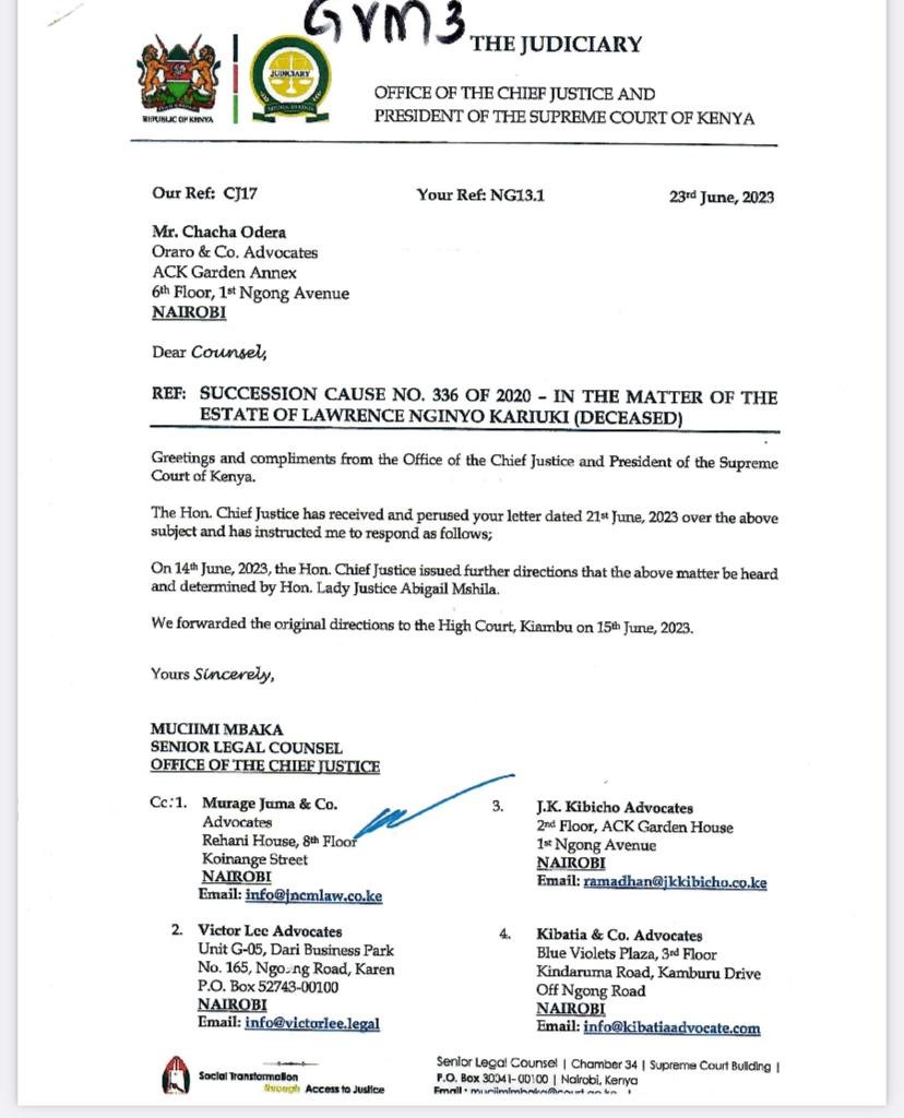C_NyaKundiH's tweet image. It appears that High Court Judge Dora Chepkwony is defying directives from the Chief Justice regarding the Nginyo Kariuki succession matter.

Despite specific instructions from the CJ for the case to be heard by Judge Abigail Mshila due to concerns of file interference, Judge…