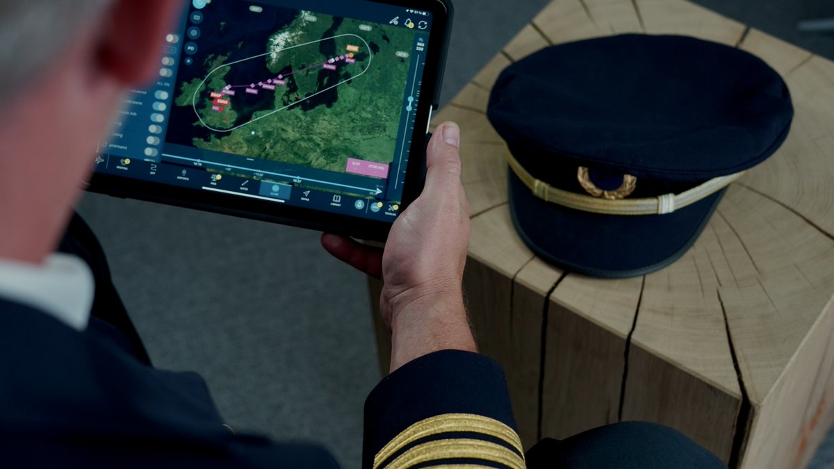 #AvioBook wishes a happy #pilotday to pilots all around the world. Today, we celebrate the men and women who navigate our skies with skill, dedication, and passion. We're proud to be a part of what enables pilots to get everyone where they need to go.
#futureofflying