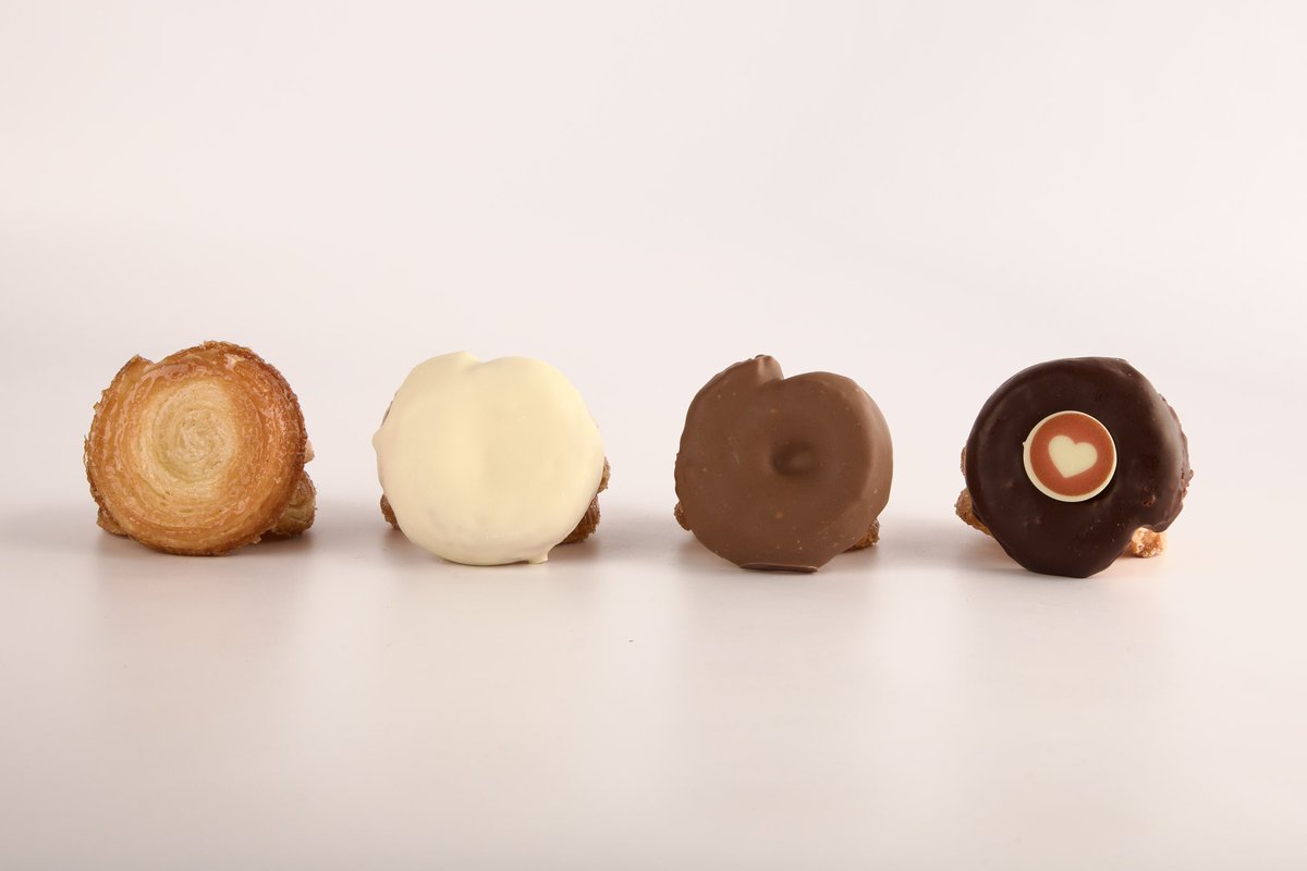 VienaCapellanes's tweet photo. ¡ A mal tiempo buenas meras ! 😝
#vienacapellanes #dulce #chocolate #meras #tiempo https://t.co/YN2eyLZKPH