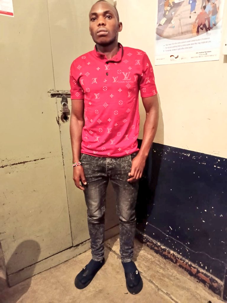 GET RICH OR DIE TRYIN Kenyan detectives arrest 24yr old Charles Kavehere who was transporting COCAINE worth Ksh 1.8M hidden in his shoes & more his stomach destined for Nairobi from Moyale.