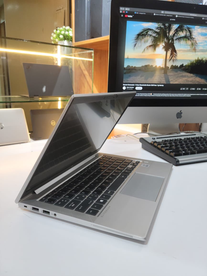 Lucy_Nj0ki's tweet photo. -On Sale🚨✅
-HP EliteBook 830 G7
-Intel Core i7-10510U
-16GB RAM
-512GB SSD
-13.3 Inch Display
-Intel®️ UHD Graphics
-Windows 11 Pro 64
💰Ksh 60,000
0702869598
Roysambu M-PESA Wafula Chebukati #PotraitMaster KMTC https://t.co/t0VoUP68um