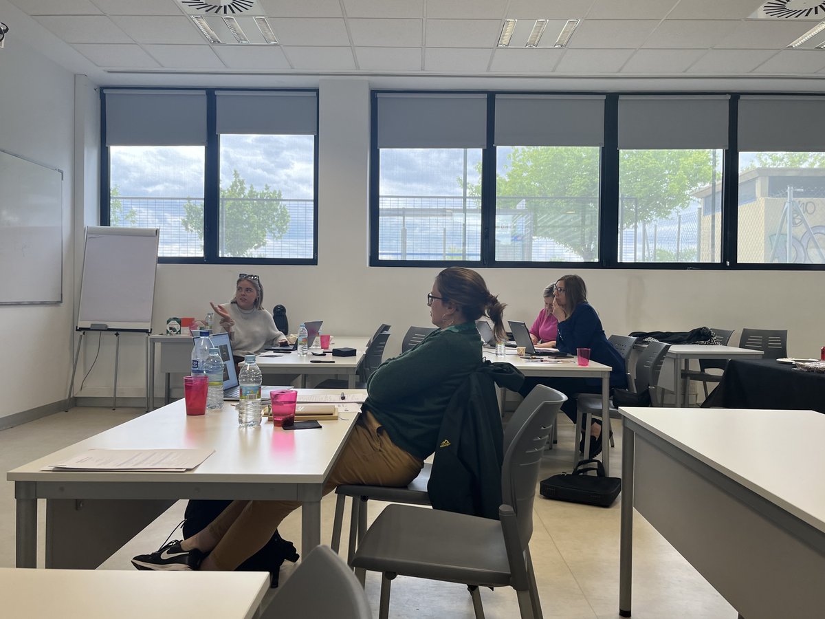 Lola is in Madrid, for the final in-person meeting on the FEMCON project.
The project will innovative vocational education and training tools to help women considering a career in the construction industry advance to visible roles within the industry.
femalesinconstruction.eu