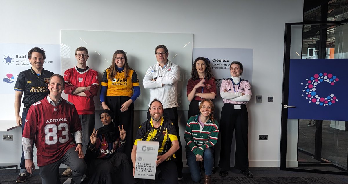Happy #FootballShirtFriday from the @CRUK_Policy team! Today, you can donate to support world-leading #CancerResearch through @BobbyMooreFund @CR_UK. If you are working from home today, why not donate that £3 you'd spend on coffee in the office? 👇 cancerresearchuk.org/get-involved/b…