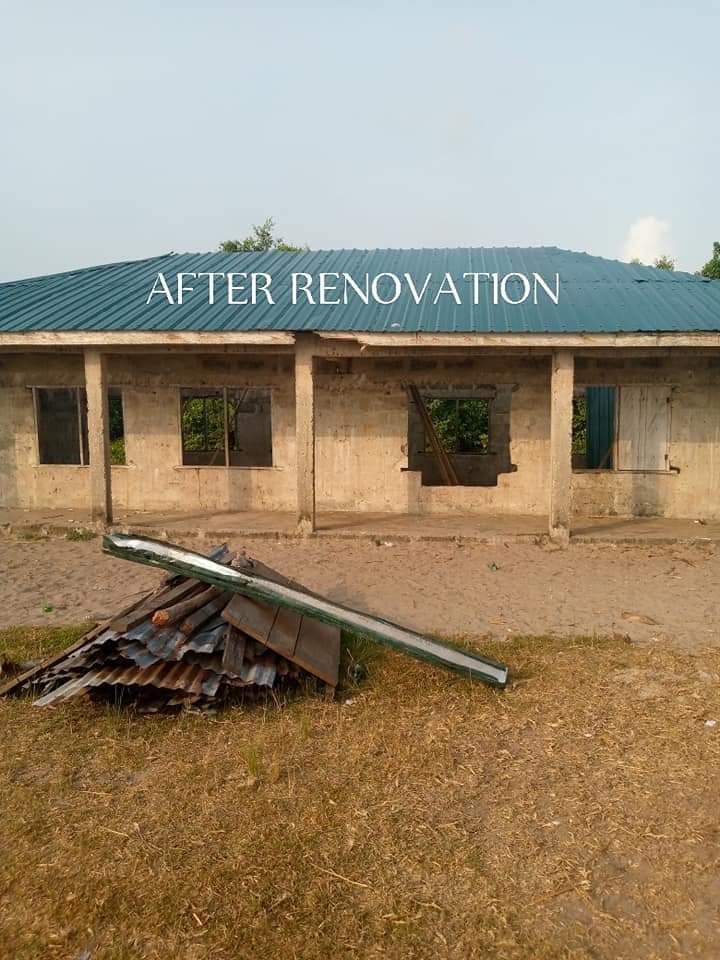 Another Commercial Break from #TinubuLagosSchoolSeries Some schools in Ilaje LGA 😏😏 Isn’t that where ogbeni burnt offering @seyilaw1 is from? 😏😏😏 Frames 3 and 4 dey muzz me! Before and After Renovation 🤣🤣🤣🤣 Don’t forget to tag me to all #TinubuLagosSchoolSeries Will…