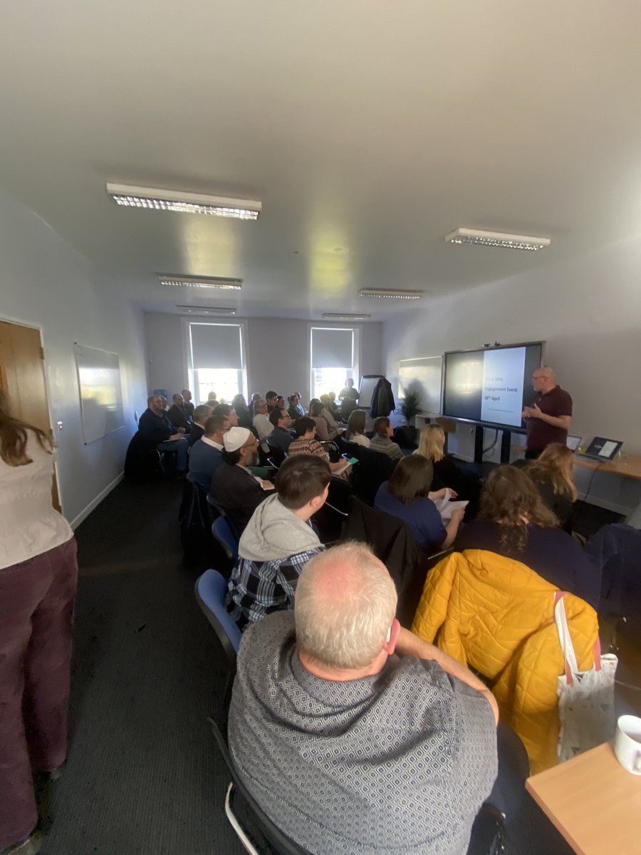 Packed room on a sunny day in Stirling for a knowledge exchange between TSIs/SENs and <a href="/JustEnterprise/">Just Enterprise</a> Advisors with contributions from <a href="/scotgov/">Scottish Government</a>. Looking forwards to sharing, learning and increased collaboration #socent