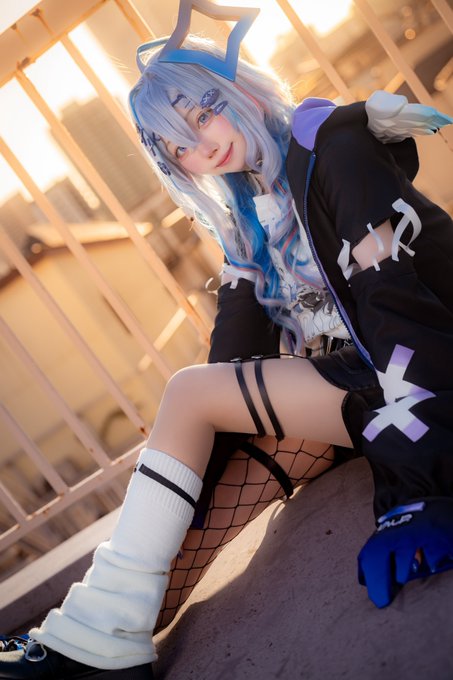 Twitterのコスプレ画像15