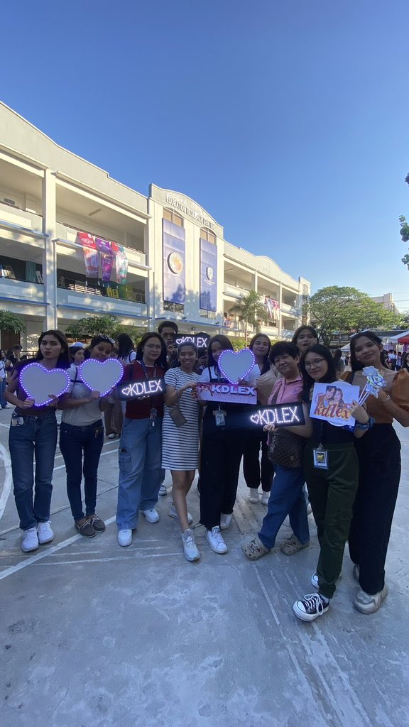 OFFICIAL TAGLINE: KDLEX CMU CampusTOUR #KdLex #AddToHeartKDLEXConcert #AlexaIlacad XP Reminders: - No numbers - Minimum of three words per tweet - No emojis - No all caps Kindly drop the tag if you see this tweet. Thank you! Reply| Retweet | Quote