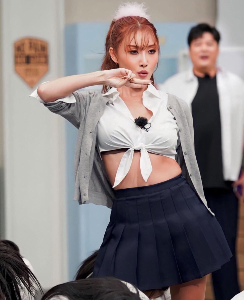 Hwasa sshi