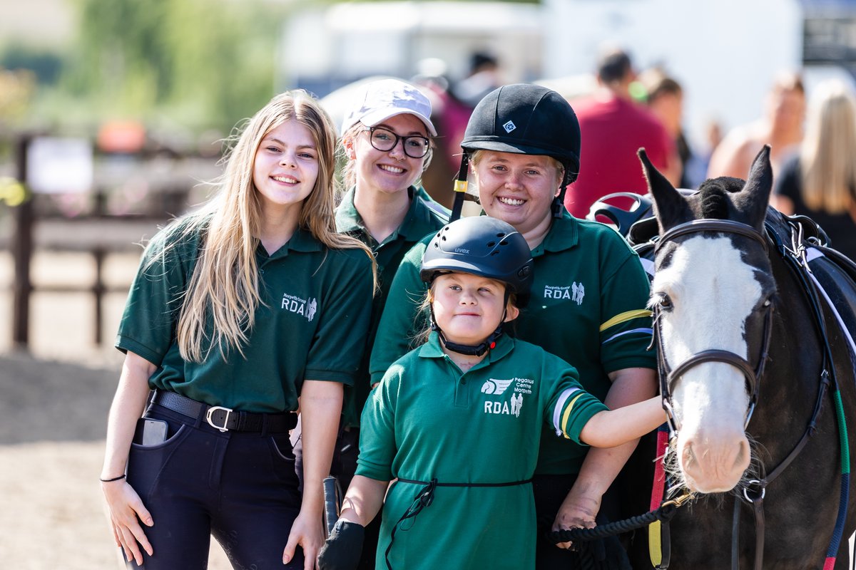 @RDAnational will be at #ParallelWindsor🦌🌳! They benefit the lives of over 20,000 disabled children and adults. With activities like riding, carriage driving, therapy, fitness, skills development and opportunities for achievement!