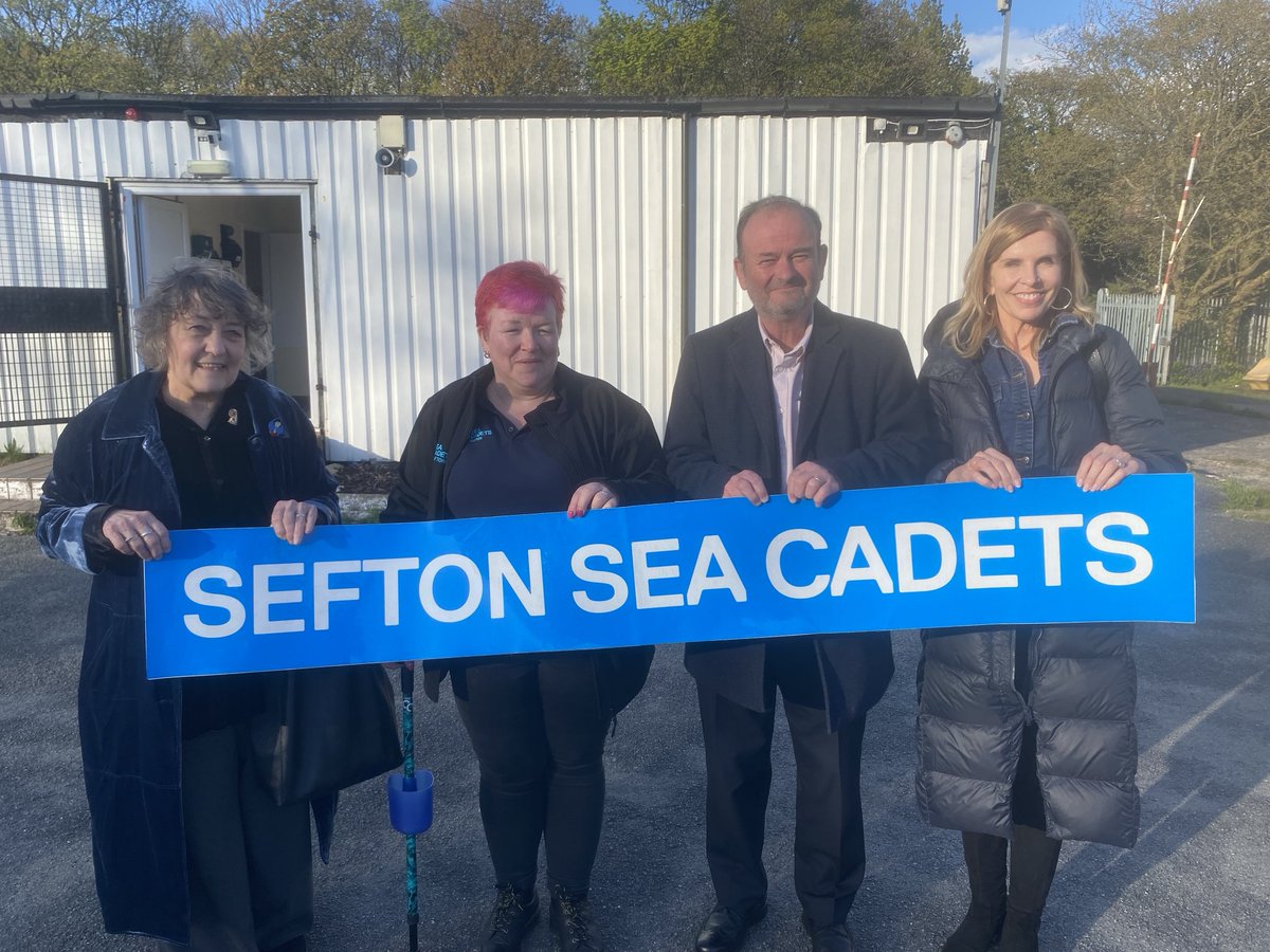 At Sefton Sea Cadets Showcase last night. So many amazing young people with great skills. Thanks to all involved. Very proud to have the cadets in our ward and you always make us so welcome ⁦@CadetsSefton⁩ ⁦@SeaCadetsUK⁩ ⁦@Paulett54122148⁩ ⁦⁦@CllrIanMoncur