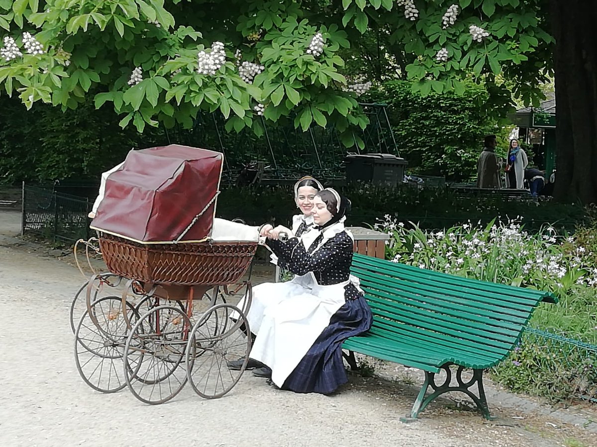 Tournage du prochain film de Cédric Klapisch au parc Monceau #paris17 #Cinema #Paris