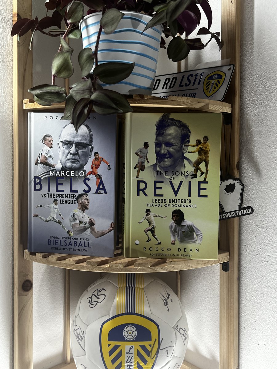 Another package from @roclufc! I’m eagerly anticipating diving into this one. Thank you for sending it my way, matey! I have no doubt it will be yet another captivating read! 📦📚👏 #Revie #Bielsa