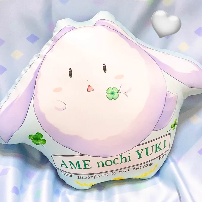 新作クッションとっても可愛くできましたふっくらすべすべで、タペと同じ高発色印刷なのでお部屋に飾っても良さそうです一緒にのんびりしてもらえたらいいな 