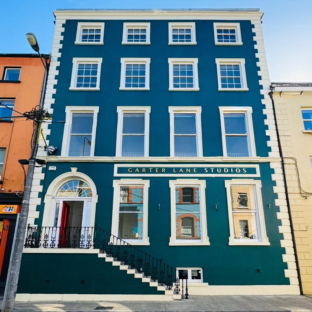Painting to the façade of 1 of our iconic O'Connell St buildings is now complete and she is now known as Garter Lane Studios. We look forward to bringing you news of its official launch and we are looking ahead to the next 40 years. Pic credit to @DigiColMedia