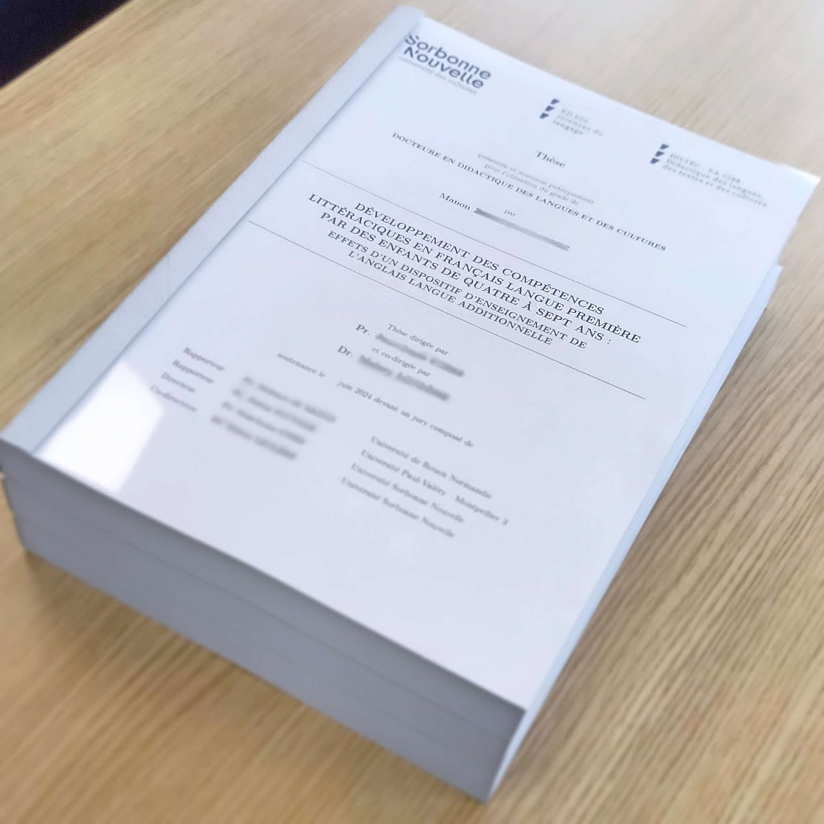 Pour les deux tondus trois pelés qui suivent toujours mon compte ici : i made dis