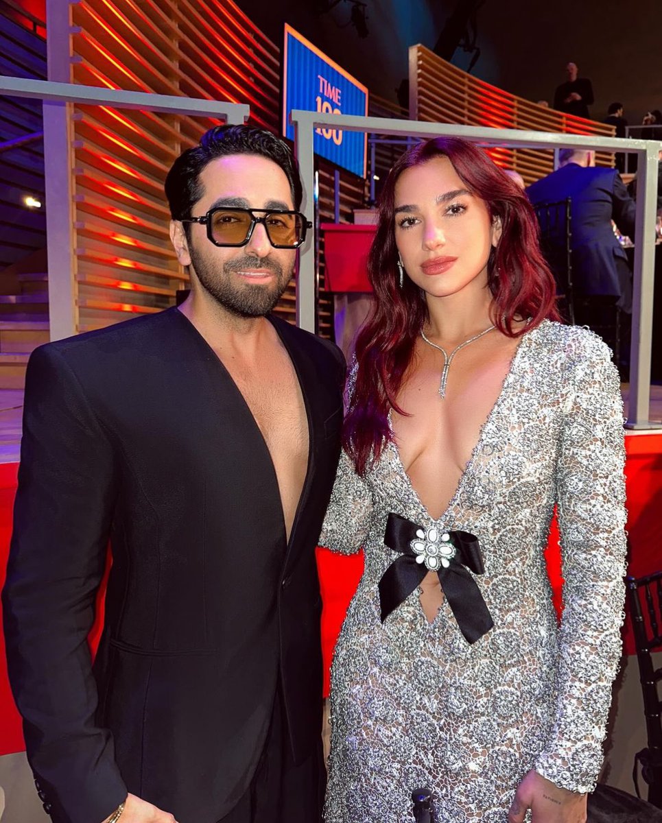 bombaytimes's tweet photo. .@ayushmannk meets @DUALIPA 

#ayushmannkhurrana #dualipa #TIME100 #Bollywood #Hollywood https://t.co/piYoLrCblG