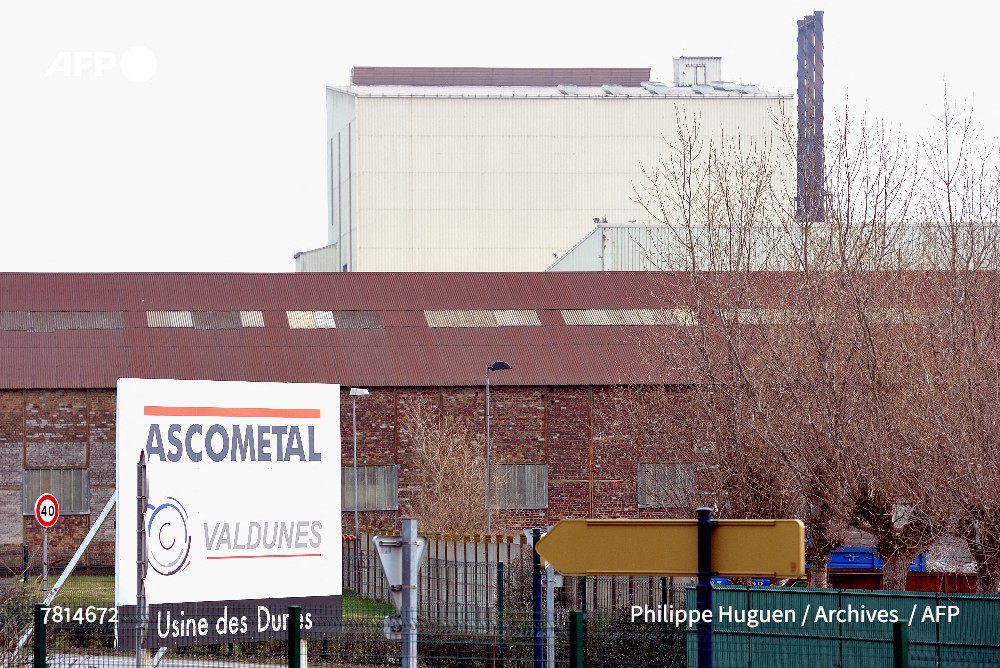 Le groupe sidérurgique Ascometal France, mis en vente par le suisse Swiss Steel, a annoncé avoir reçu des offres de reprise pour l'ensemble de ses cinq sites, qui emploient au total environ 1.200 salariés #AFP