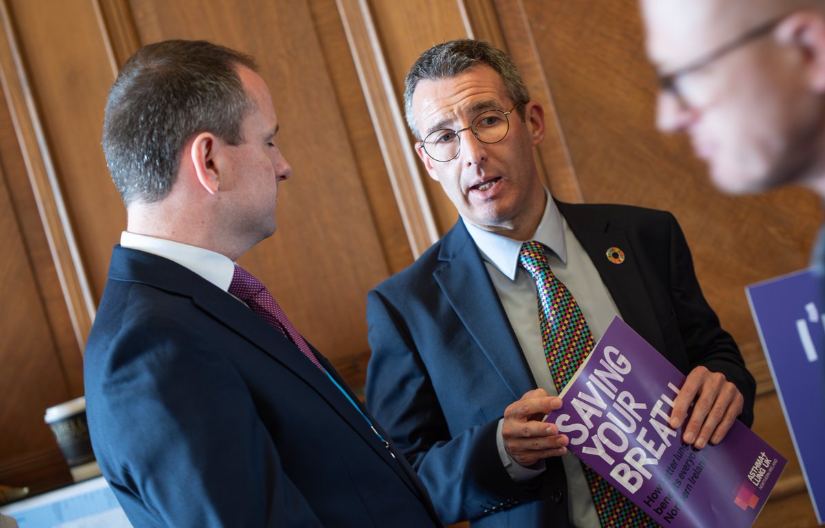 Thank you to Environment Minister @AndrewMuirNI for attending our event at Stormont to launch our new report, 'Saving your breath'. We must tackle the lung health crisis in NI and your support is appreciated. asthmaandlung.org.uk/saving-your-br…