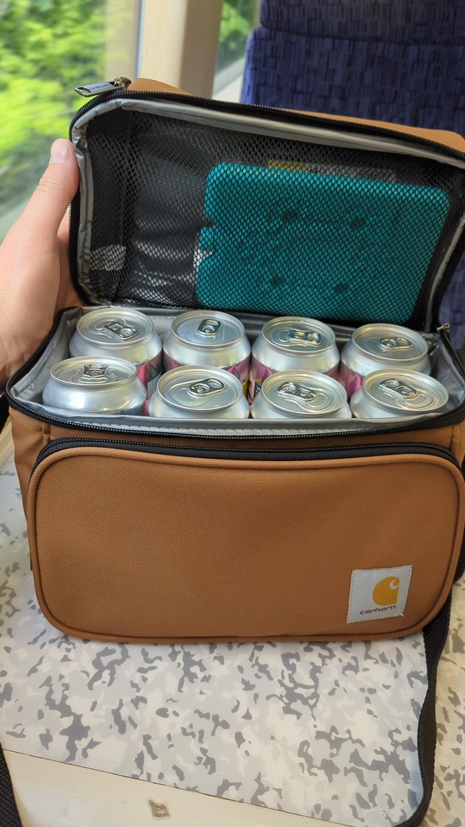Dan Humphrey (@big_fat_dan) on Twitter photo Pounding the pavement today, who would like some <a href="/flocbrewing/">Floc. Brewery & Taproom</a> samples ๐๐ป Pounding the pavement today, who would like some <a href="/flocbrewing/">Floc. Brewery & Taproom</a> samples ๐๐ป