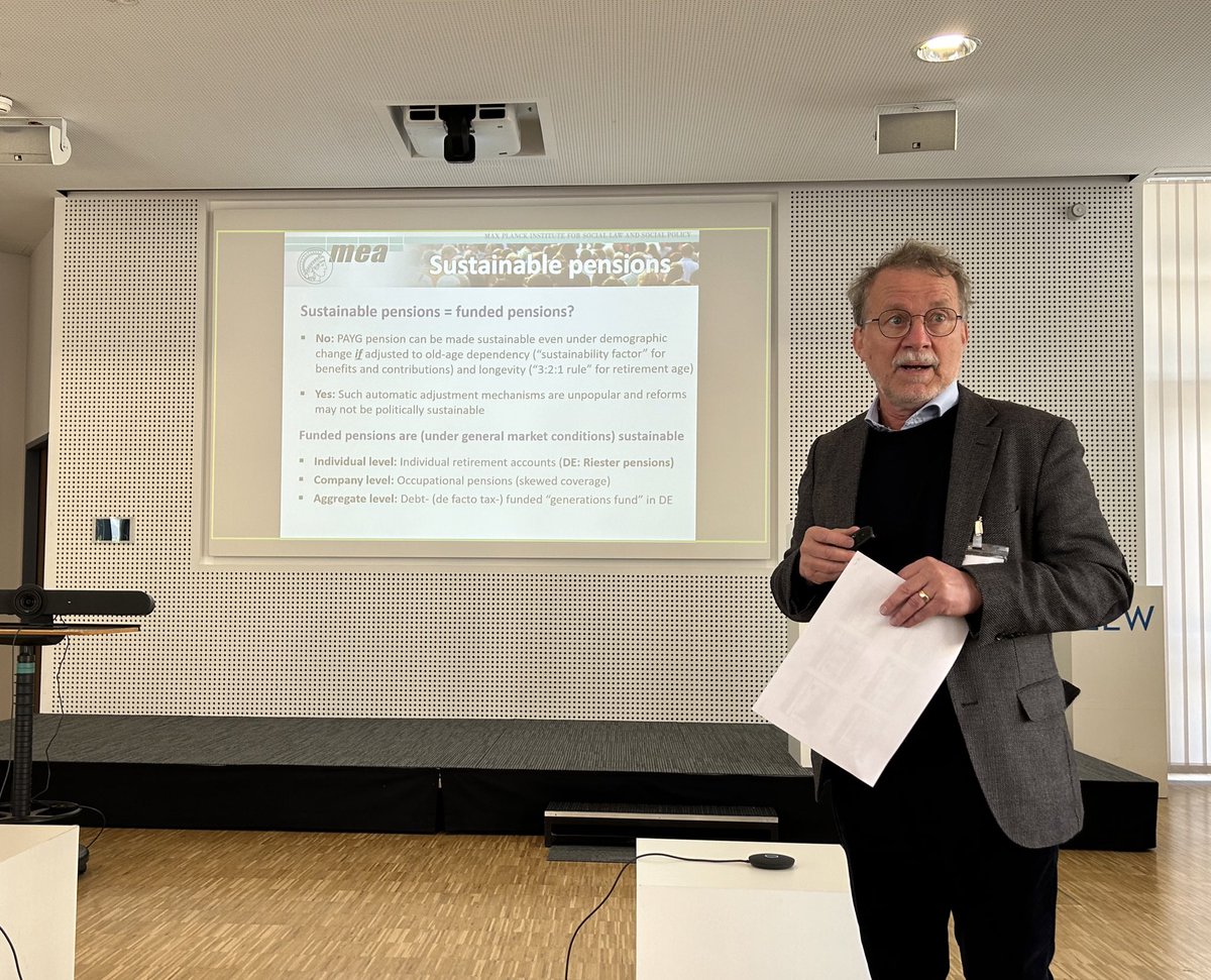 Über bereute #Ersparnisse und nachhaltige #Renten präsentiert Axel Börsch-Supan vom Munich Research Institute for the Economics of Aging and SHARE Analyses in seiner Keynote am zweiten Tag auf der #Ageing and #SustainableFinance Konferenz am #ZEW. zew.de/VA4265/?twt=1