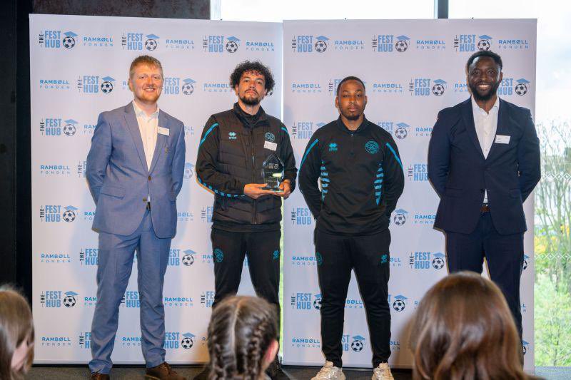 🔵⚪️ PL Inspires cohort were hosted at the London Stadium by our partners @thefesthub_ this great STEM programme allowed for our cohorts to be partnered with @HS2ltd. The group were given the opportunity to present their stadium designs for a new QPR stadium and receive awards.