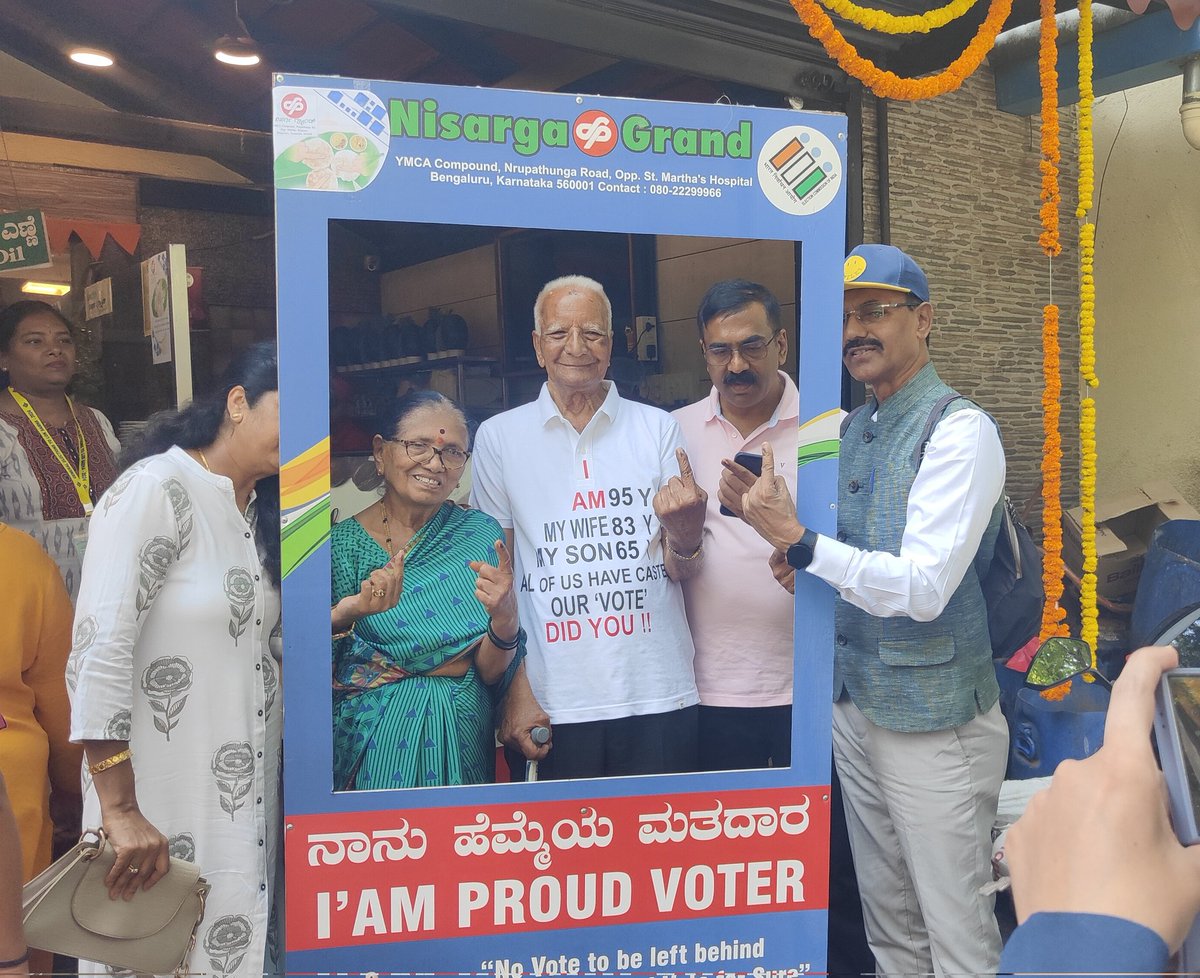 Thatha really committed to voting (and the t-shirt) In Bengaluru today. @DhanyaTweets @Reuters