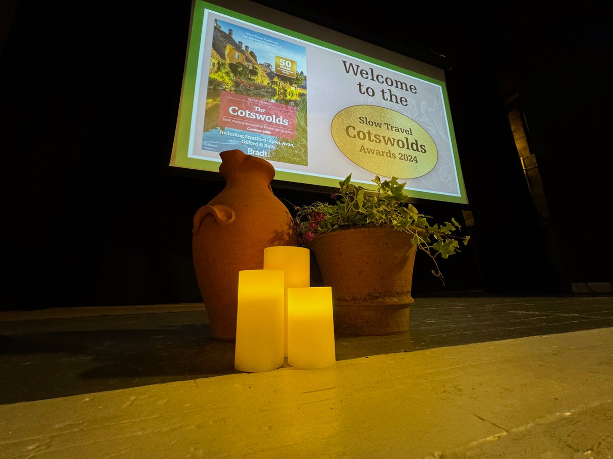 An amazing evening celebrating the #Cotswolds, and announcing winning recipients of the inaugural Slow Travel Cotswolds Awards, from visitor attractions, pubs, events, sustainability projects to accommodation. With food and drink produced in the region served, too. #slowtravel