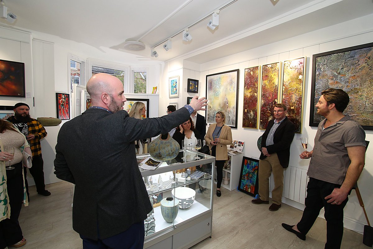 We had a fantastic private view last night for Charles Pedone's solo exhibition 

Thanks to all that came. Great to see collectors investing in their first Charles Pedone works or adding to their growing collections.

This man is going is places fast! Exhibition runs until 5th