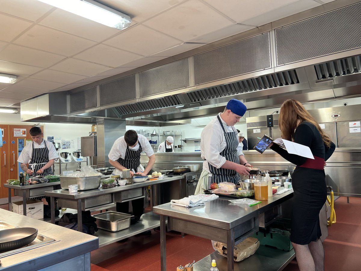 Young Risotto Chef tweet media
