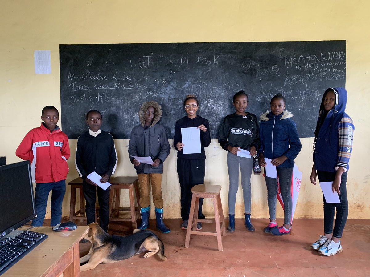 DadaStem's tweet image. This group aged 12-15 have all done exemplary well and they will get to proceed to the next class during the August school holiday.
#dadastem
#kidswhocode
#kidscodingweek
#kidscodingprogram
#kidscoding
#kidscode
#kidscodeacademy
#computerscience
#watototucodemashinani