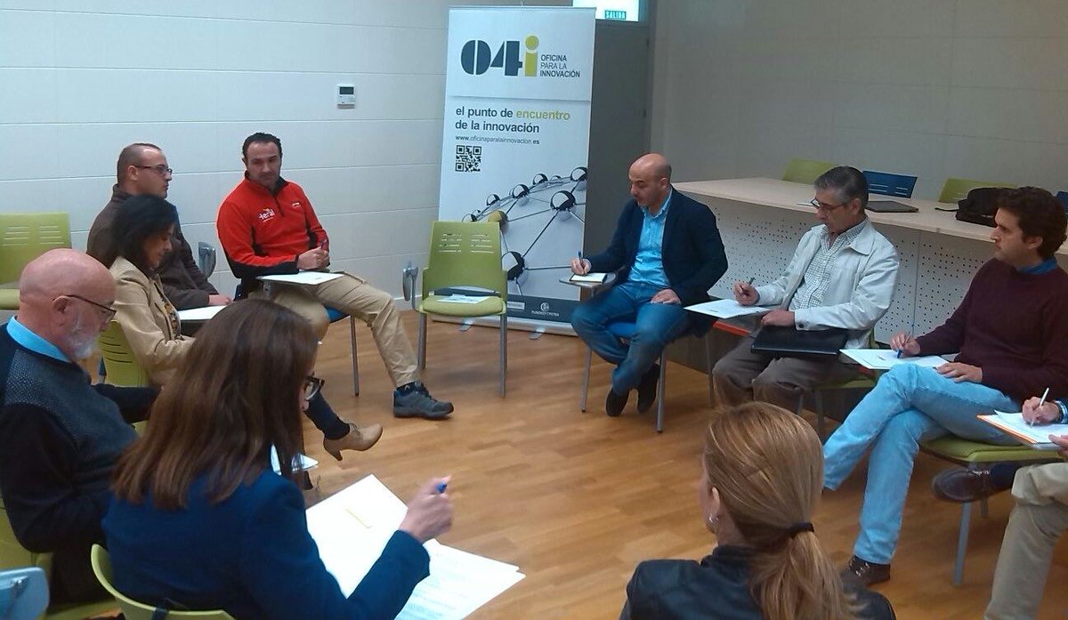 🍈FUNDECYT organiza una mesa de intercambio científico y tecnológico para la sostenibilidad en el sector del aceite de oliva 

✅Será el ⁦⁦<a href="/CUSantaAna/">C. U. Santa Ana</a>⁩ de Almendralejo para minimizar el impacto medioambiental

juntaex.es/w/fundecyt-alm…

⁦⁦<a href="/JavierFraMor72/">Javier Francisco-Morcillo</a>⁩ ⁦