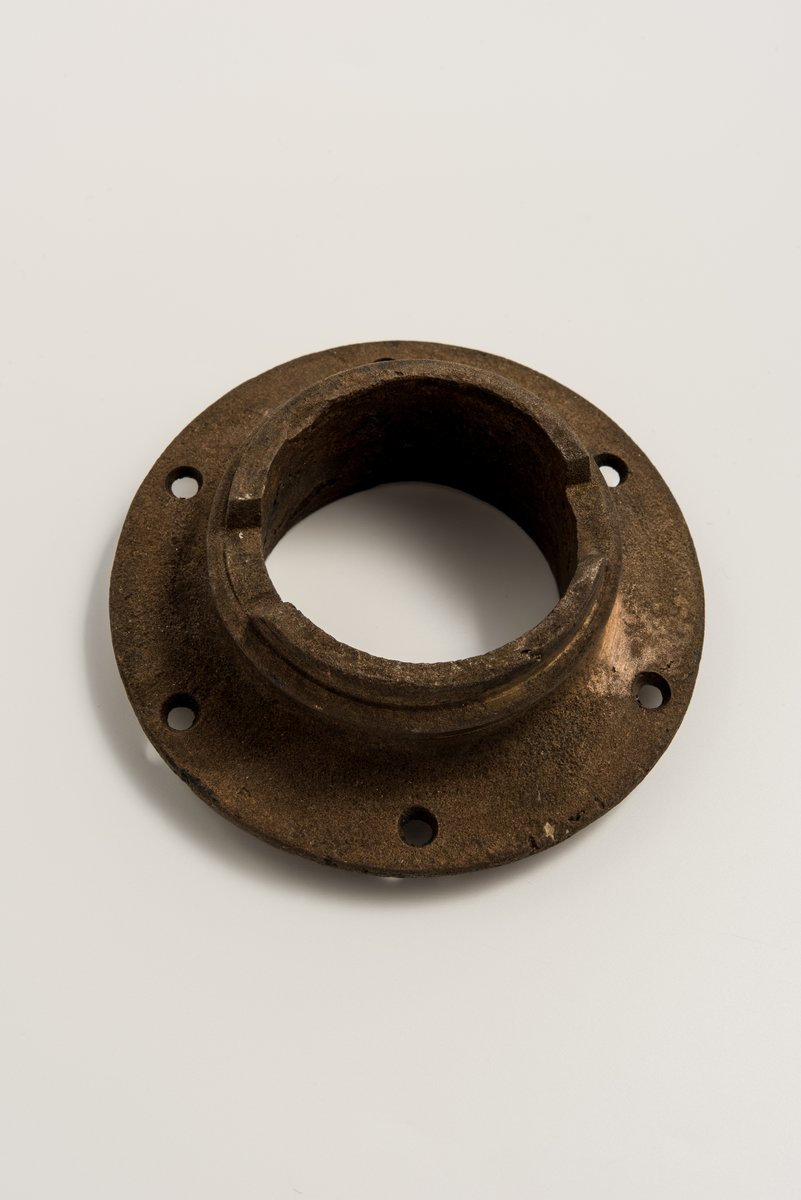 Our heritage highlight for this week is a washer from a ballista, a Roman artillery weapon that was powered by torsion, a bit like a crossbow. A twisted cord would have been pulled through this washer and over a wooden rod that once sat in the groove visible at the top.
