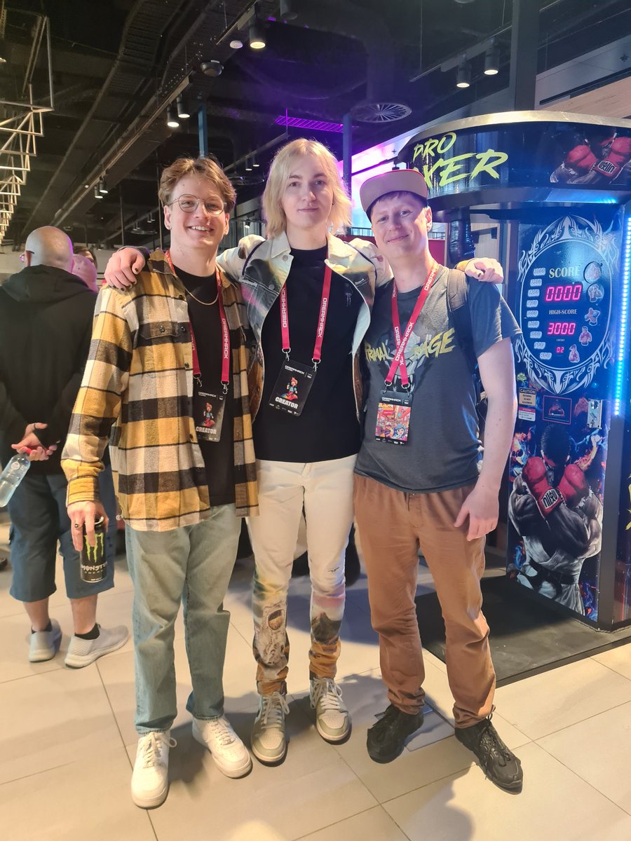 Look at these filthy Genji enablers. My GOATs  💜🐨

#Koality