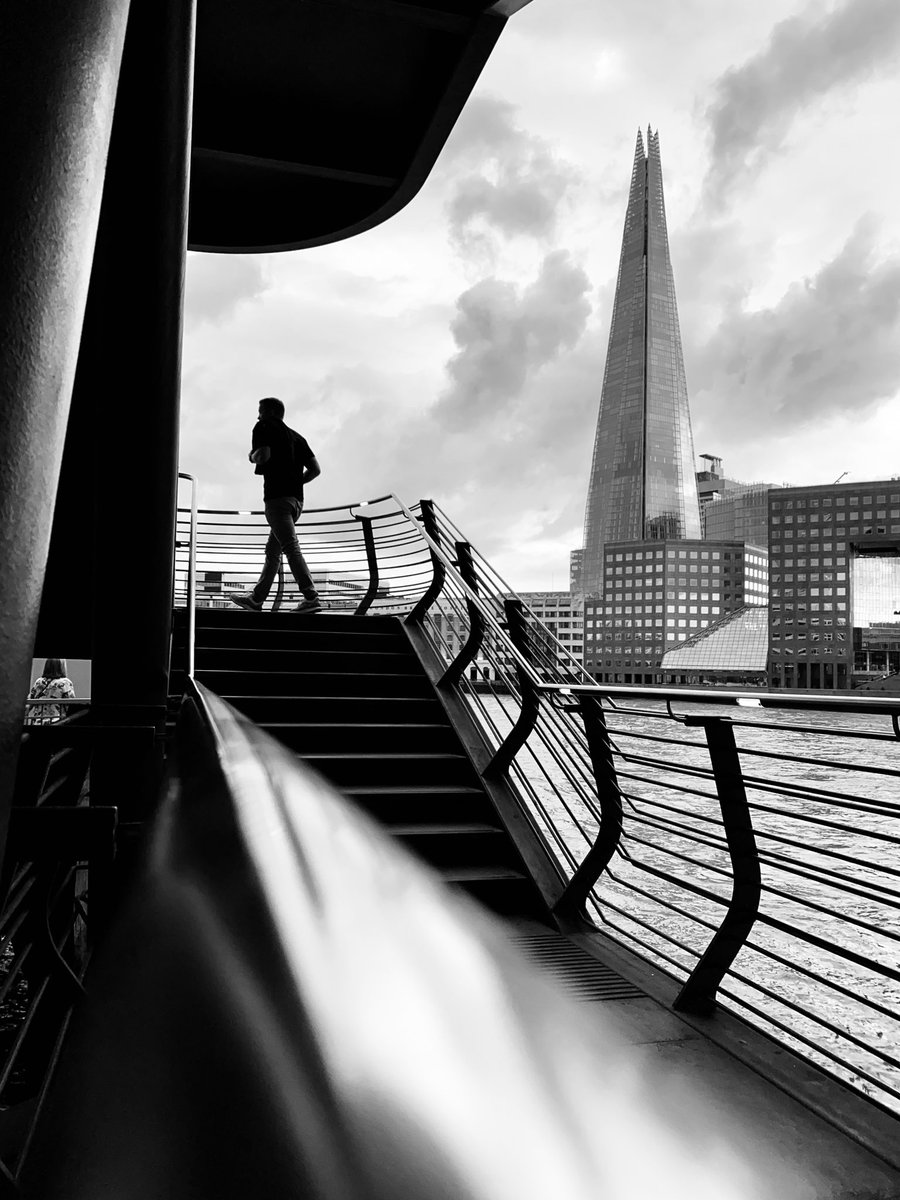 Moving On Up.

emmafwright.com/london

#StreetPhotography #monochrome #filmnoir #bnw #TheShard #London #running #streetlife #blackandwhite #ShotoniPhone #leadinglines #stairs #blackandwhitephoto #CityLife #silhouette #streetphotographer #travelblogger #architecture