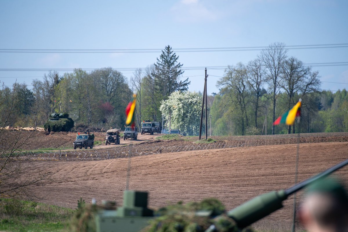 Together w/🇵🇱President @AndrzejDuda observed🇱🇹&🇵🇱brigade-level tactical exercise“Brave Griffin 24-II” in 🇱🇹. We’re ready to maintain strong position on strengthening NATO eastern flank. Agreed to expand defense cooperation in artillery rocket system(HIMARS)&cyber domain fields.