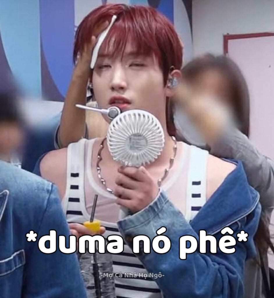 mongoday's tweet photo. Tui khi thấy crush ăn mặc phong phanh, thiếu vải, chắp vá, kiểu:.... https://t.co/5IkLXJbBOT