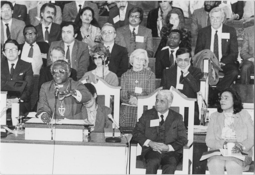 Black Perspectives (@blkperspectives) on Twitter photo "The US labor movement challenged apartheid through a variety of means," writes <a href="/MattieCWebb/">Mattie Christine Webb</a>. Read "US Worker Movements and Direct Links Against Apartheid" today at <a href="/BlkPerspectives/">Black Perspectives</a>: aaihs.org/us-worker-move…. "The US labor movement challenged apartheid through a variety of means," writes <a href="/MattieCWebb/">Mattie Christine Webb</a>. Read "US Worker Movements and Direct Links Against Apartheid" today at <a href="/BlkPerspectives/">Black Perspectives</a>: aaihs.org/us-worker-move….