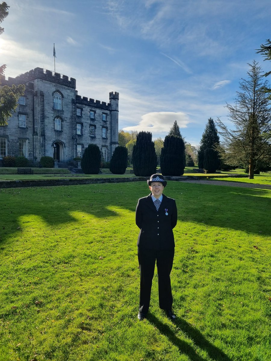 Today we say farewell to PC Louise McCombes, who returns to @BTPScotland after a 3 year secondment to Probationer Training. PC McCombes has seen thousands of new recruits complete their initial training during her time at Tulliallan. We wish her all the best for the future. @BTP