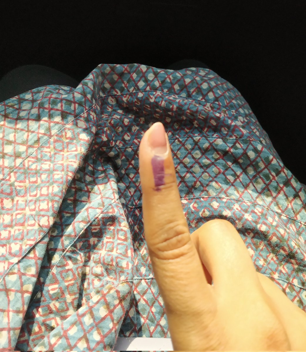 #Noida !! It's very hot but make your voice count, go and vote! #LokSabhaElections2024