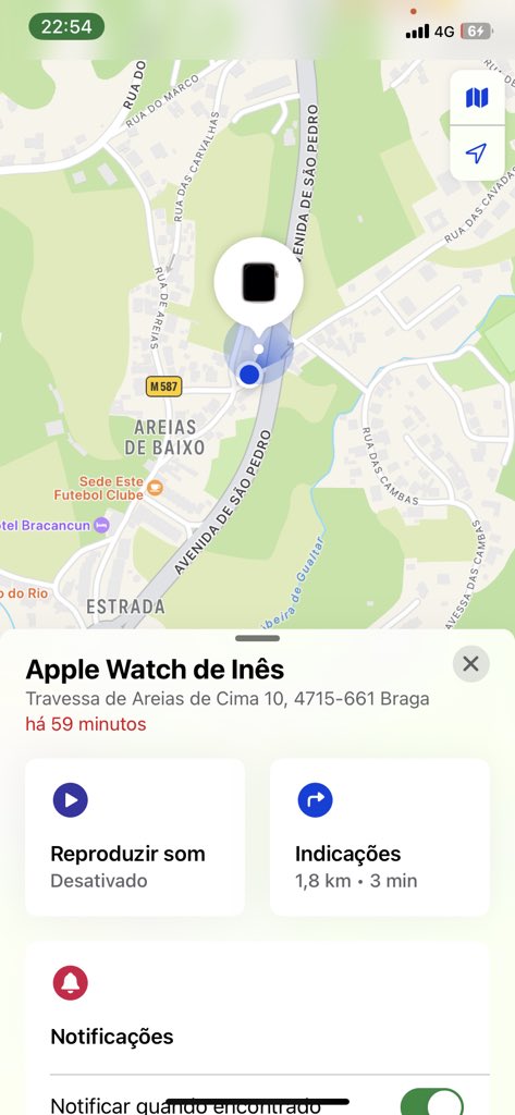 Dia 24/04 pelas 20:30h fui vítima de furto na Universidade do Minho, na sala 0.03 da CP2. Ainda não  recuperei o AppleWatchSE que me foi furtado. Sei a localização exata (apartamento e casa) do relógio e as 2 pessoas em questão não me abrem a porta. Se puderem ajudar, agradecia!