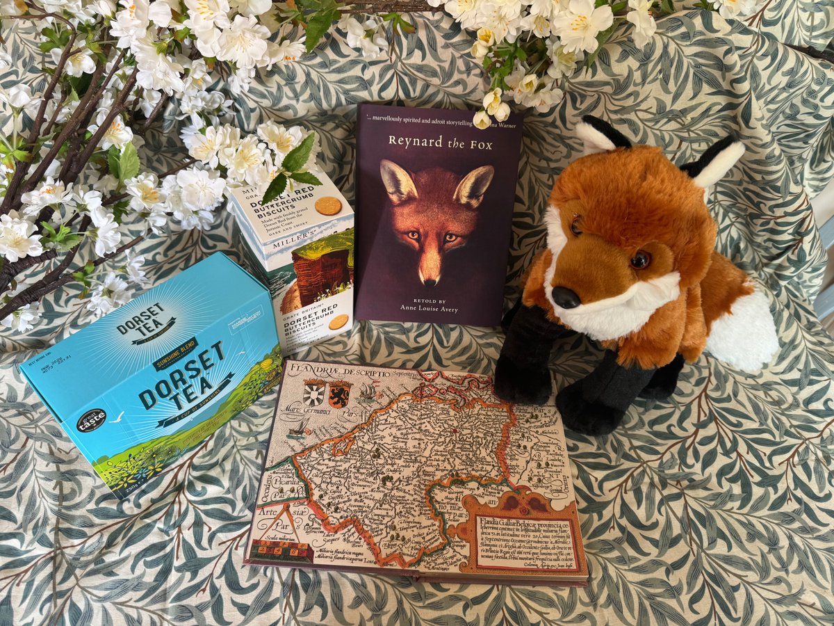 🦊🌿Competition time! To celebrate May Day and the longed-for coming of summer, I'm giving away a signed edition of my 'Reynard the Fox', a copy of the accompanying gold-tipped 'A Fox for All Seasons' journal, both with map endpapers & fine ribbons, packets of Dorset red butter