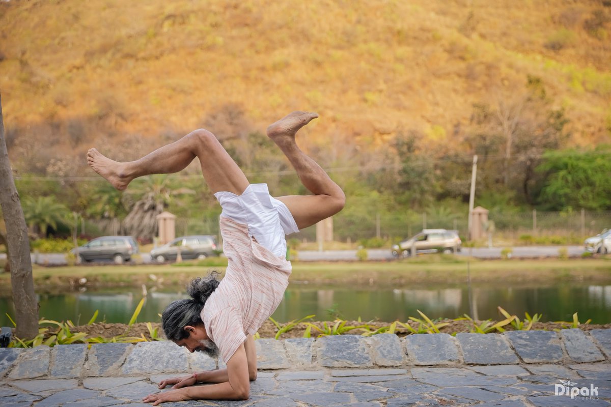 Yoga is not about self-improvement; it's about self-acceptance

.

.

#dhakaram #yogapeace #yogacharyadhakaram #moment #picture #asana #yogapose #pose #art #peace #Location