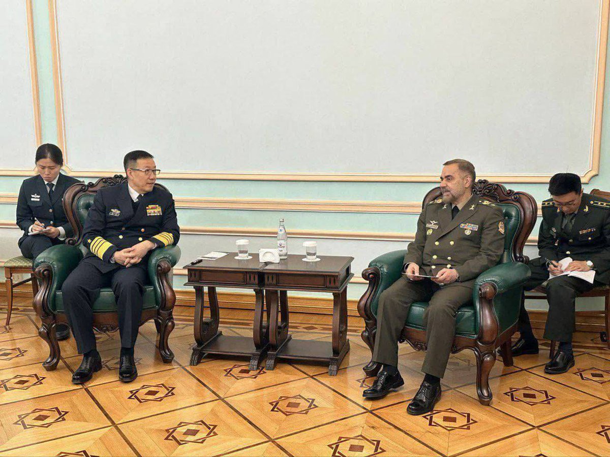 A meeting was held between the defense ministers of China and Iran today in Shanghai.