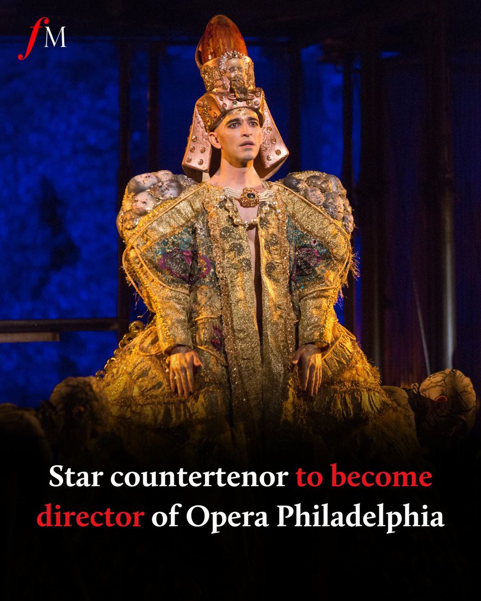 Leading countertenor Anthony Roth Costanzo has just been announced as the new general director and president of @OperaPhila! @A_R_Costanzo, pictured here in Philip Glass’ ‘Akhnaten’ at the @E_N_O, will continue his career as a performer while taking over the company.