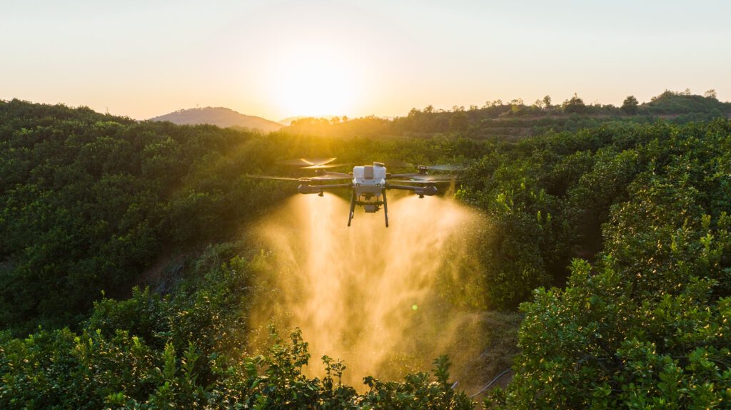 DJI Unveils Agras T50 and T25 Drones for Enhanced Agricultural Productivity: New Models Offer Advanced Features for Efficient Crop Management with Upgraded SmartFarm App DJI, a global leader in civilian drones and creative camera technology, today… dlvr.it/T62fxG